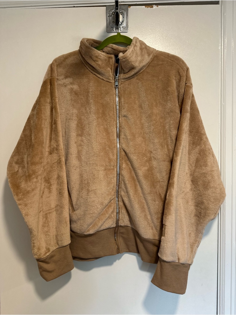 NWT Bebe Sport Sz:2X Faux Fur Fleece Bomber Jacket Tan Camel Mock Neck Full Zip.